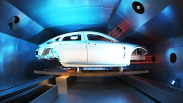 Duerr EcoInCure Duerr EcoInCure with a car body