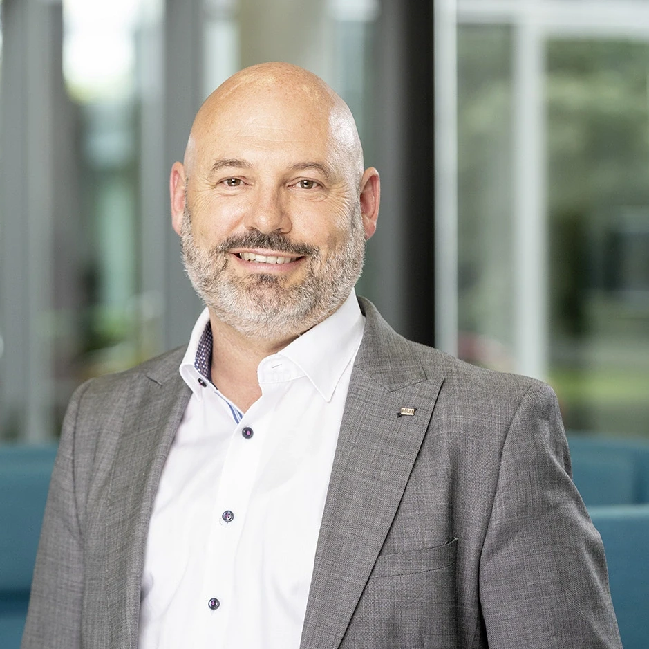 Bruno Welsch Bruno Welsch, CEO Division Paint and Final Assembly Systems
